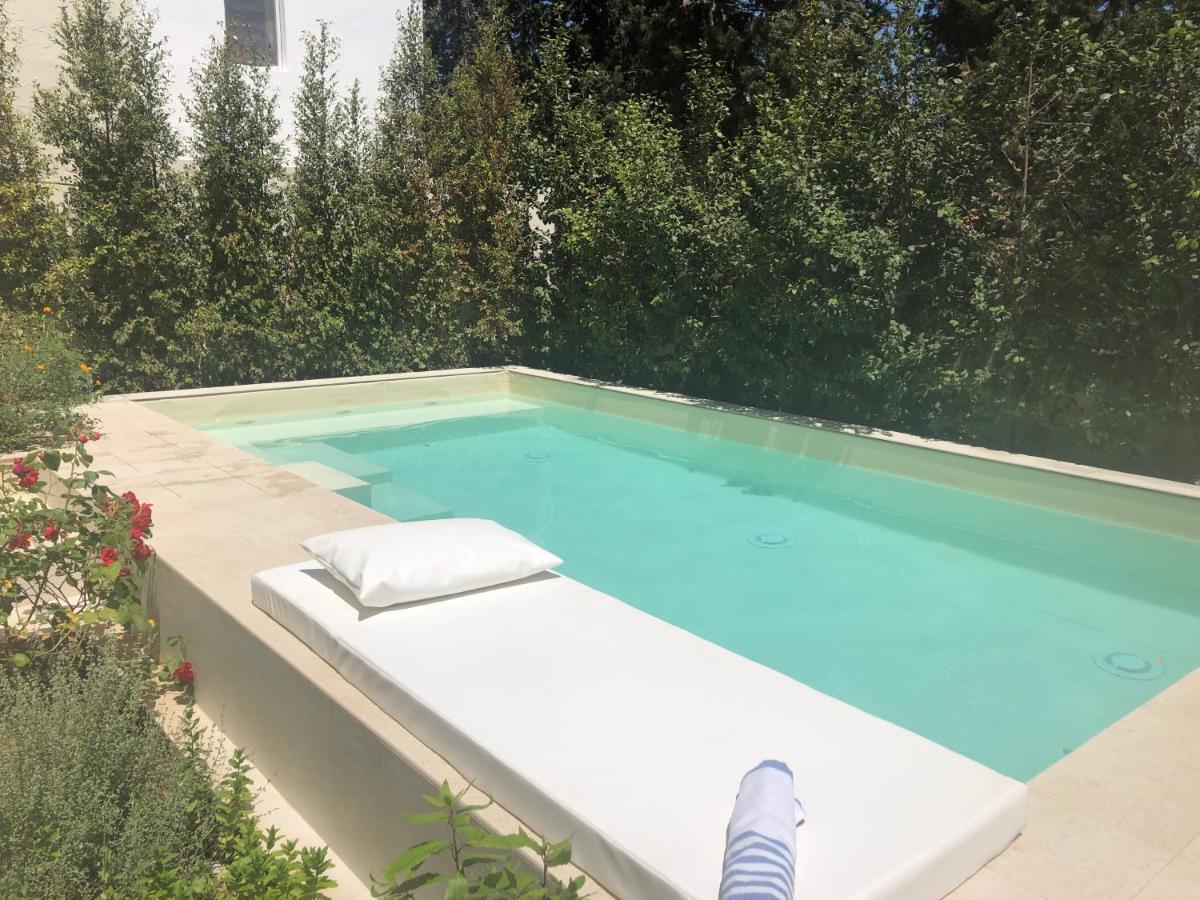 Carlo V - Con Piscina E Giardino Privati Apartment Lecce Exterior photo