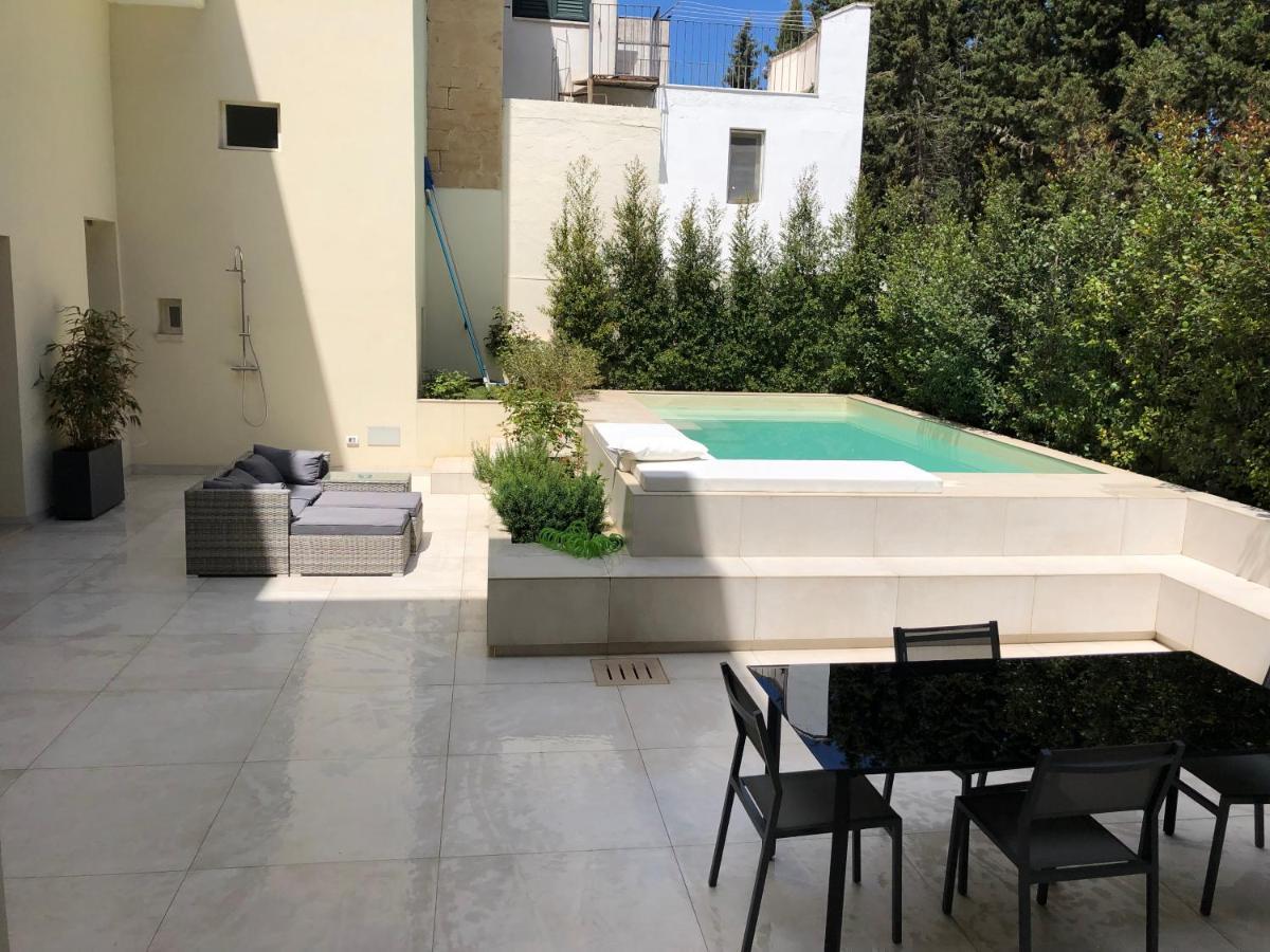 Carlo V - Con Piscina E Giardino Privati Apartment Lecce Exterior photo