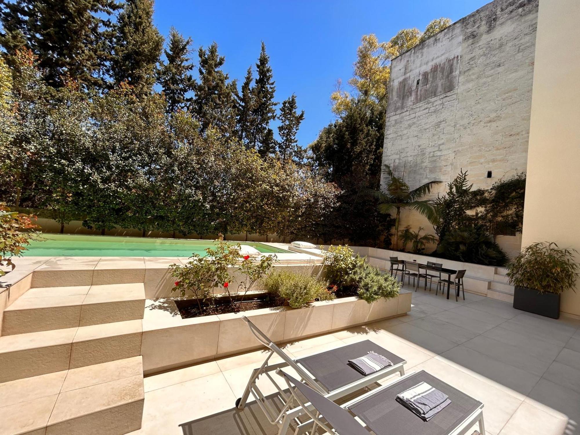 Carlo V - Con Piscina E Giardino Privati Apartment Lecce Exterior photo